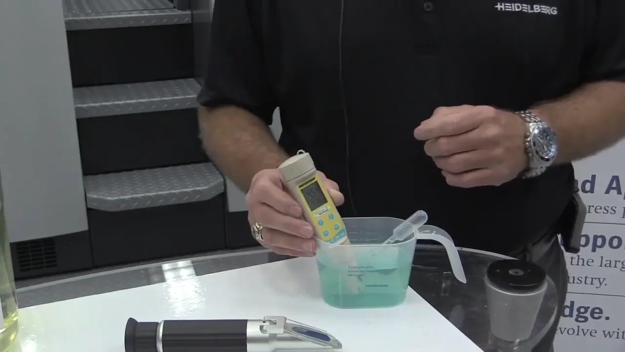 داروی آب یا Fountain Solution